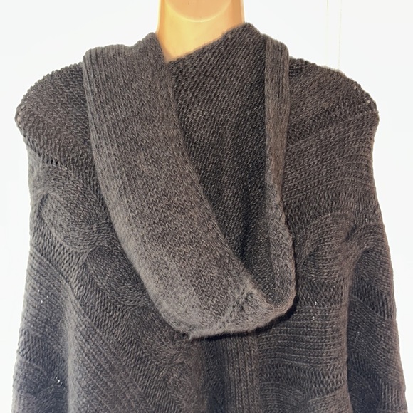 Cocogio women’s chocolate brown hoodie poncho - made in Italy - Picture 8 of 9